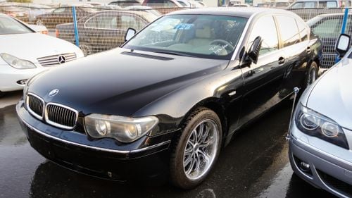 BMW 745e Li