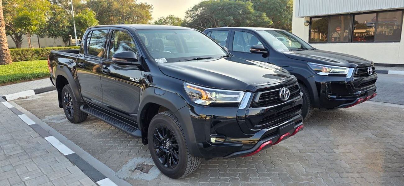 تويوتا هيلوكس RHD DIESEL FULL OPTION