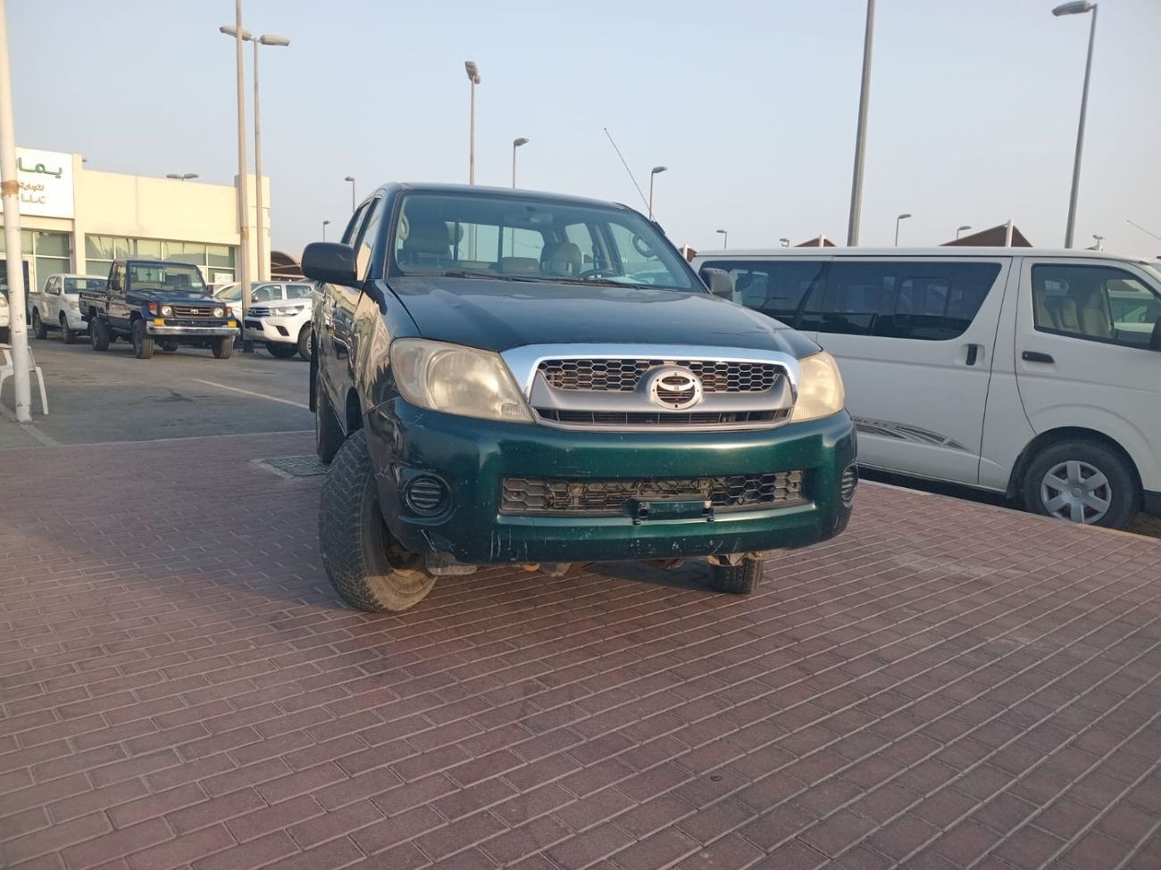 تويوتا هيلوكس DC 2.4L 4WD DIESEL MANUAL TRANSMISSION