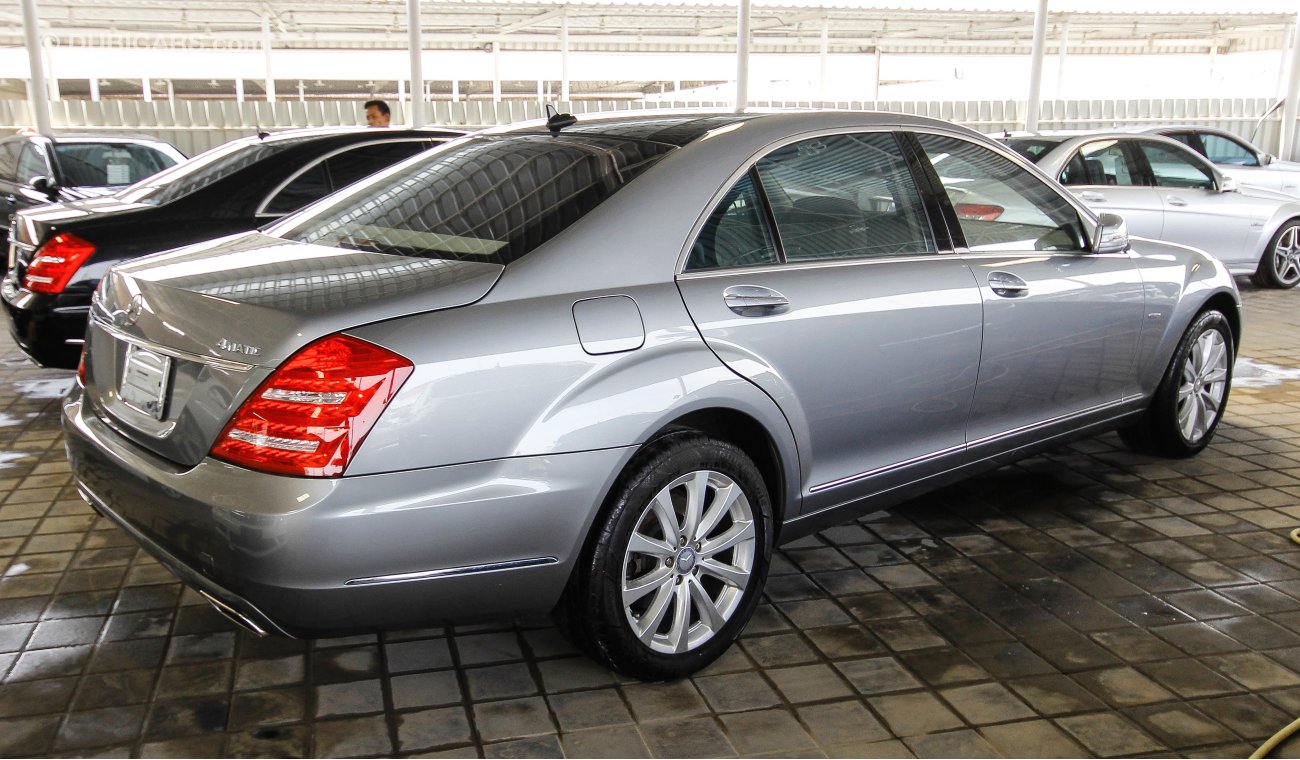 Mercedes-Benz S 550 L 4MATIC