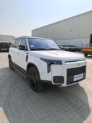 روكس 01 7-Seat Range-Extended SUV