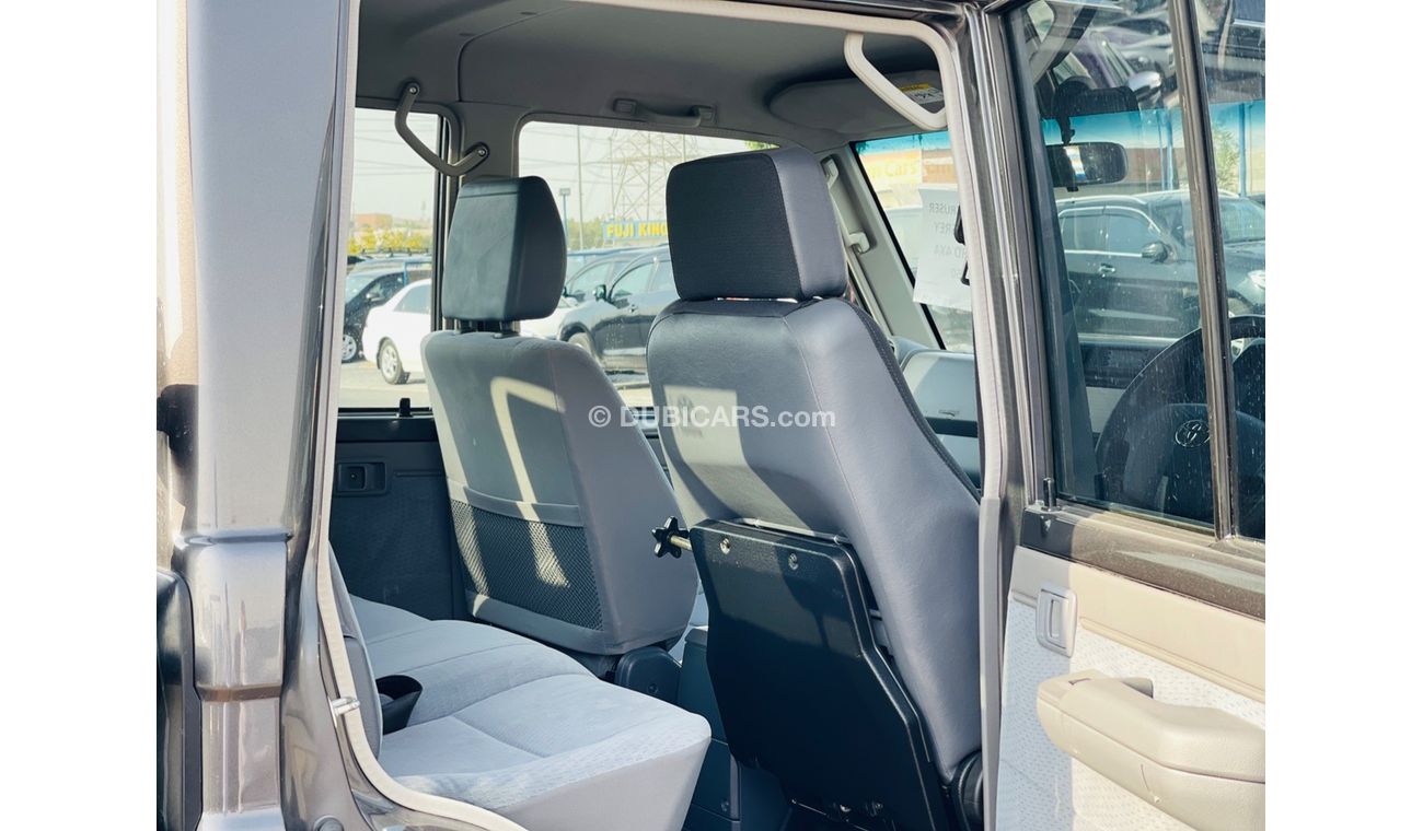 Toyota Land Cruiser Pick Up Toyota Landcruiser double cabin pick up model 2017 Diesel engine color gray  car very good and clean
