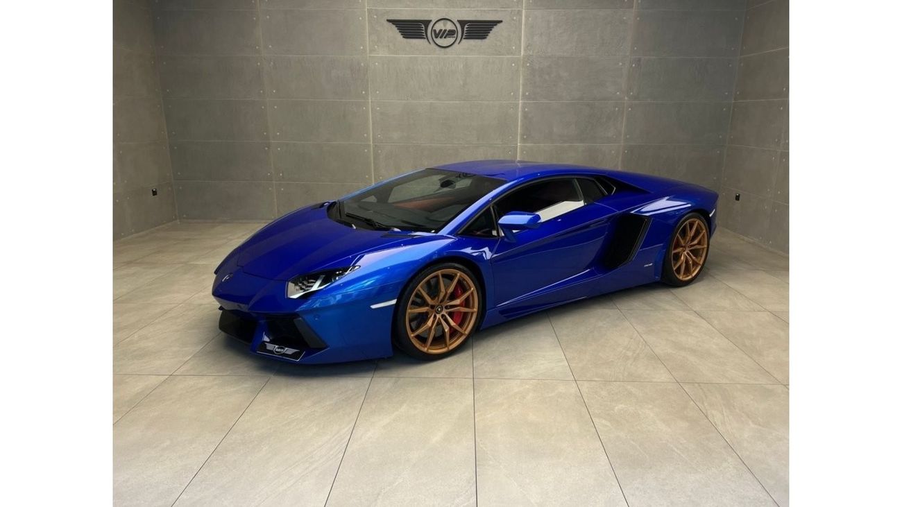 Lamborghini Aventador LP700-4 Lamborghini Aventador LP 700-4