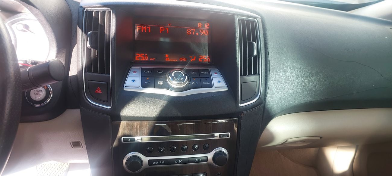 Nissan Maxima S 3.5L