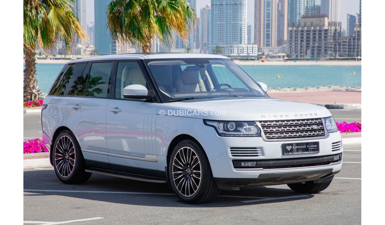 Land Rover Range Rover Range Rover Vogue HSE V8 5.0  Panoramic  2016 GCC Under Warranty