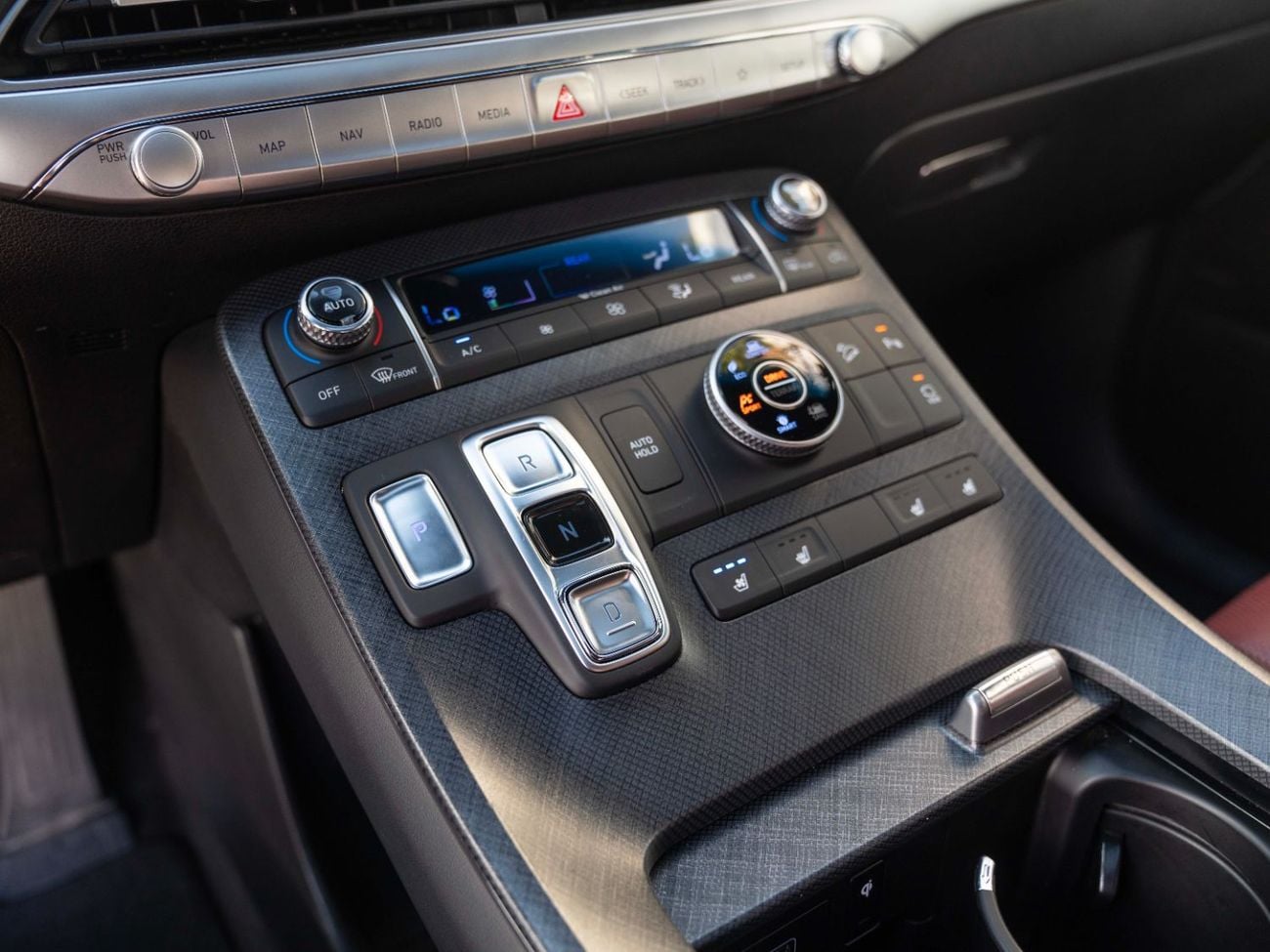 Hyundai Palisade Premium - Nappa 3.8L