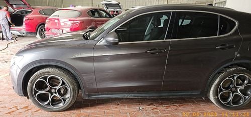 Alfa Romeo Stelvio SUPER 2.0