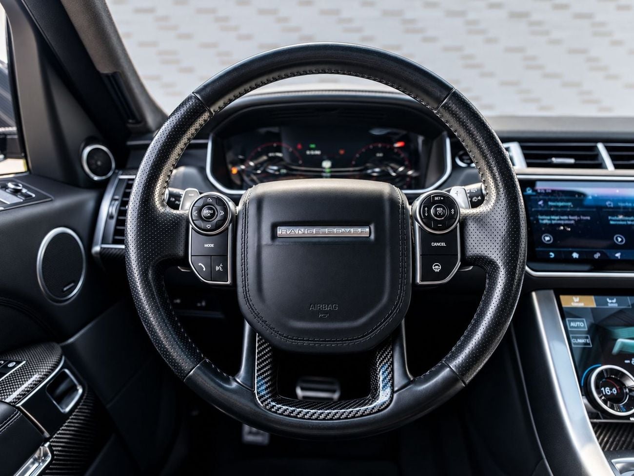 Land Rover Range Rover Sport SVR