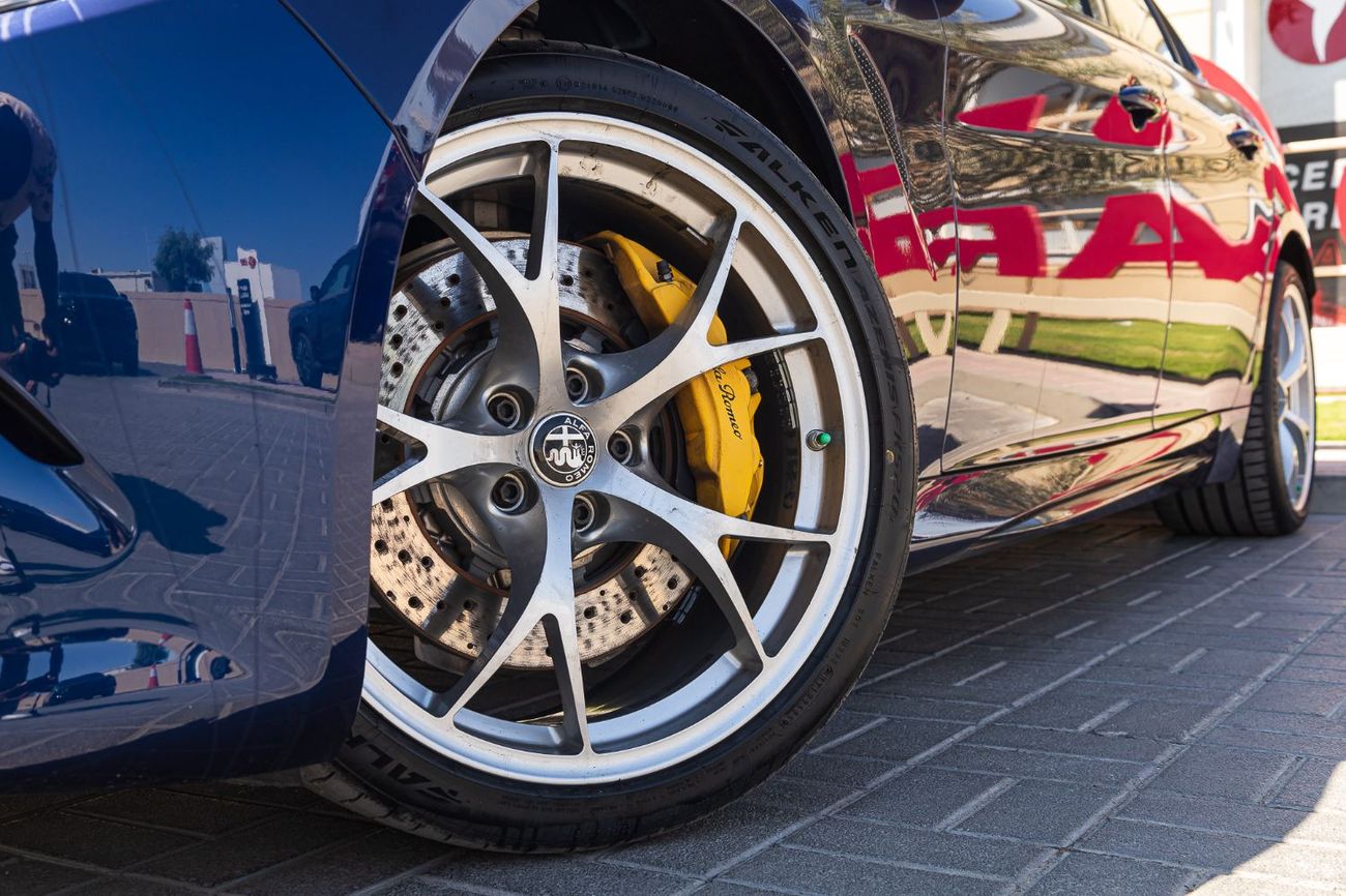 ألفا روميو جوليا Quadrifoglio 2.9L (510 HP)