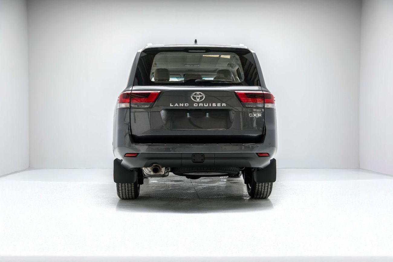 Toyota Land Cruiser GXR4 4.0L - Grey Mettalic Inside Beige | Export Only