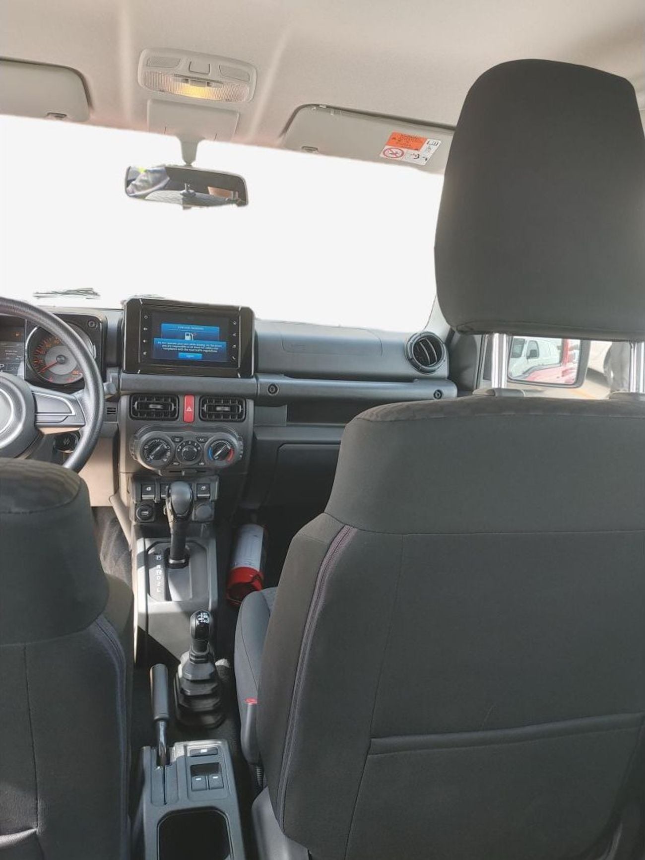 سوزوكي جيمني GL - GCC Specs (1 Year 20,000 Km FREE Service Contract)