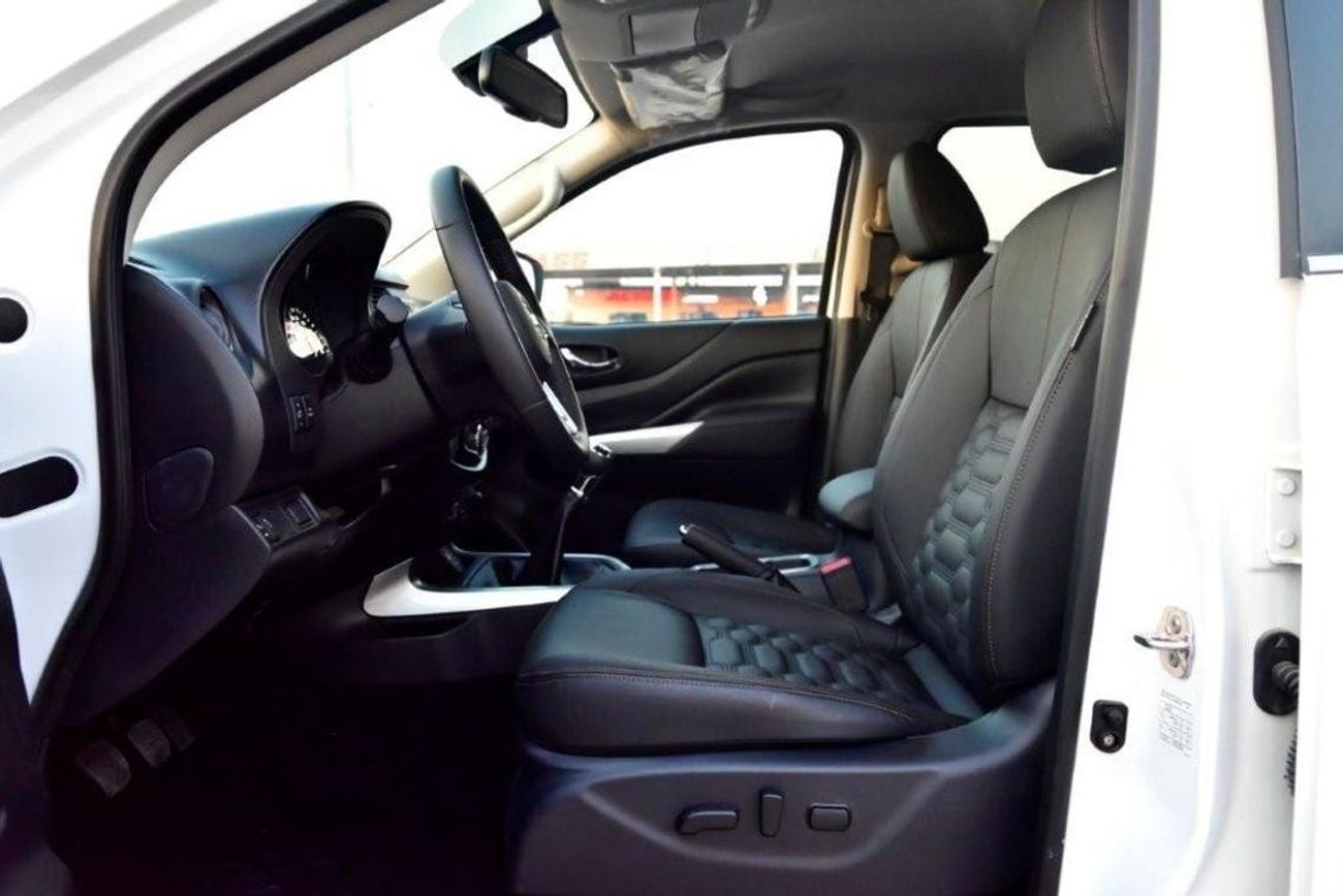 Nissan Navara 2024 NISSAN NAVARA DOUBLE CAB PICKUP LE 2.5L PETROL 4WD 5-SEATER MT