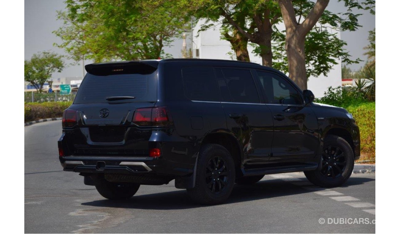 Toyota Land Cruiser VXR V8 5.7L PETROL AUTOMATIC BLACK EDITION