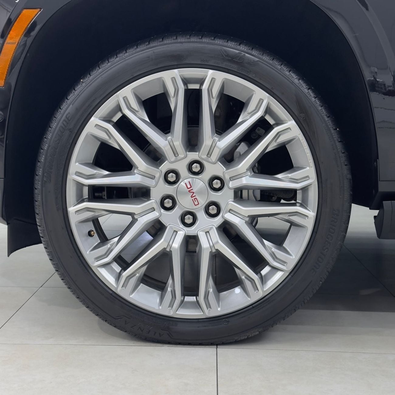 GMC Yukon DENALI GMC Yukon Denali