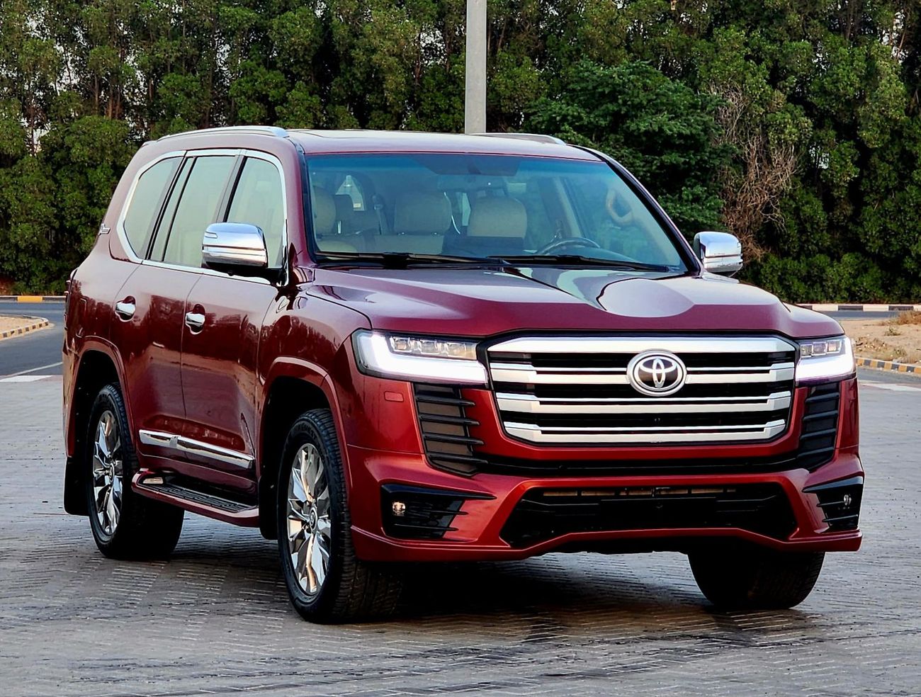 تويوتا لاند كروزر GX.R V8 upgrade 2023