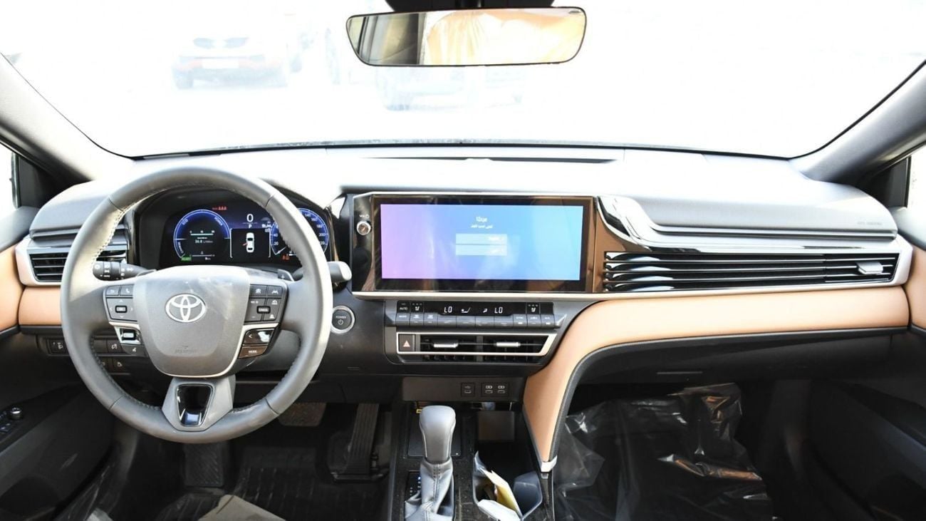 تويوتا كامري GLE 2.5L Hybrid 2025YM