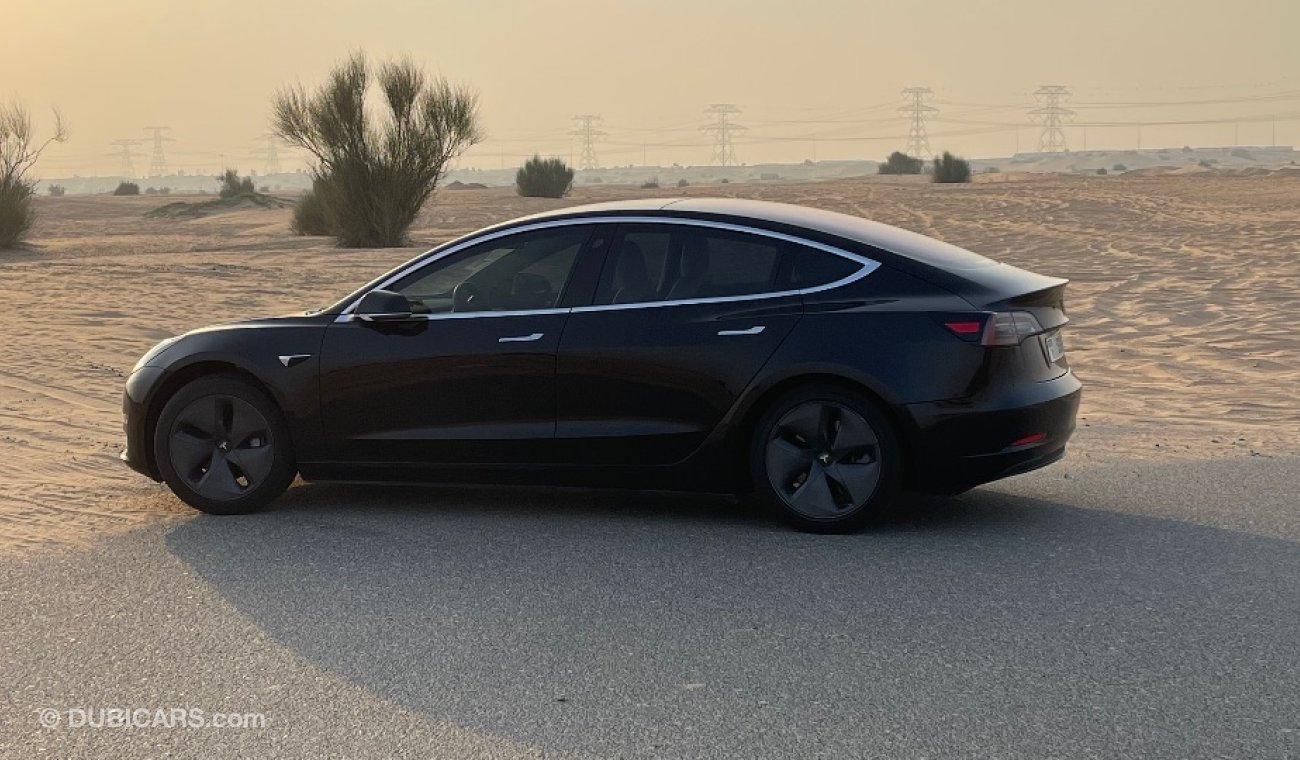 Tesla Model 3 Top of the line trim with all features Tesla Model 3 has very low mileage and clean usage.