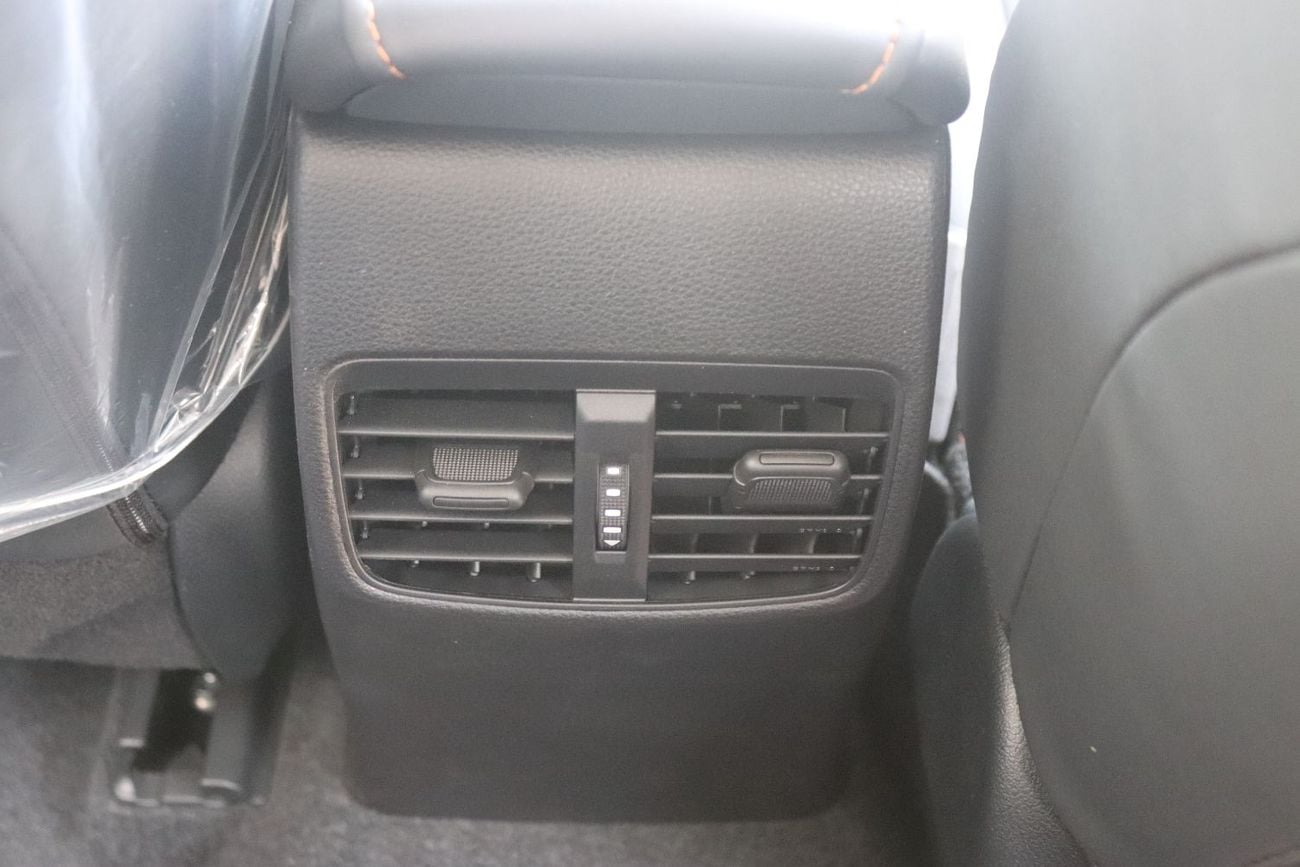 Toyota Corolla 1.8 HYBRID , LEATHER SEAT, ALLOY WHEELS. CAMERA, SUNROOF MODEL 2026