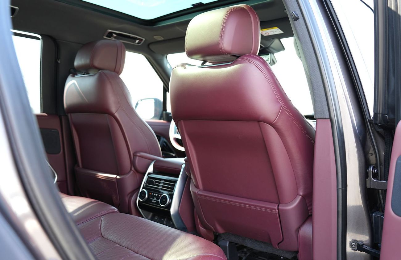 Land Rover Range Rover 2023 GCC specification