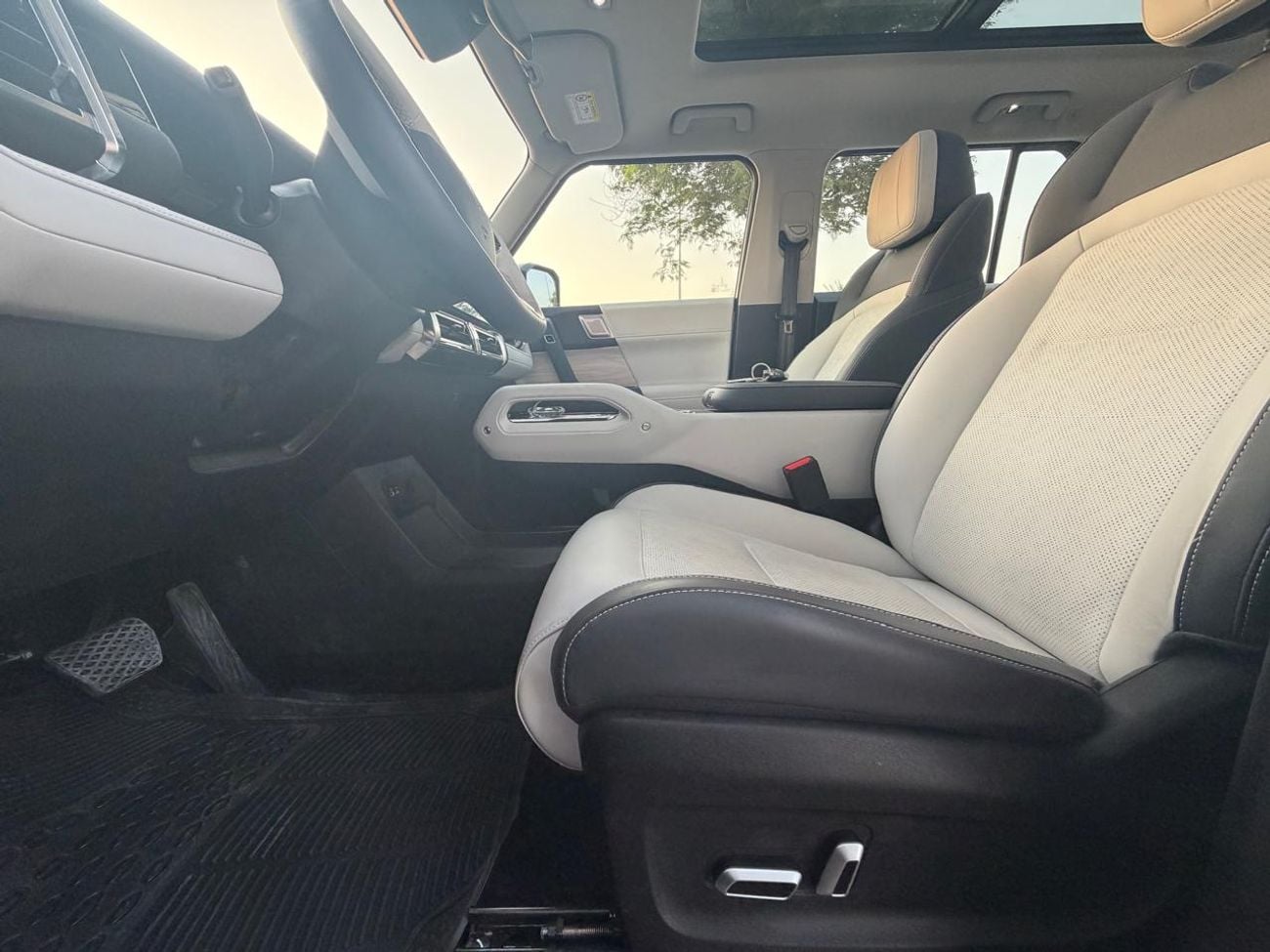 Chery iCAR 3 STD (NON GCC) Brand New Chery iCar 03 2024 Long Range Edition - Electric SUV Original Paint With 2 Y