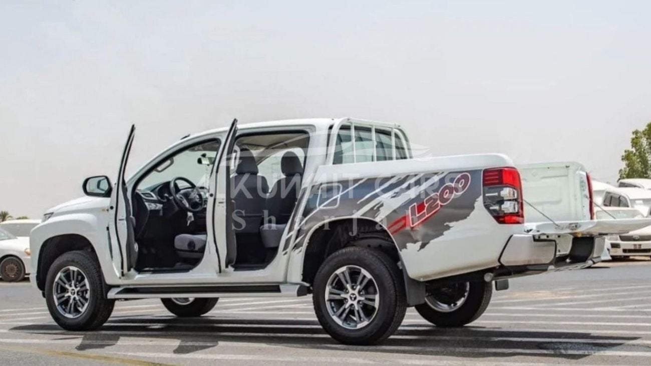 Mitsubishi L200 Mitsubishi L200 GLX 2.4L Diesel AT MY2023