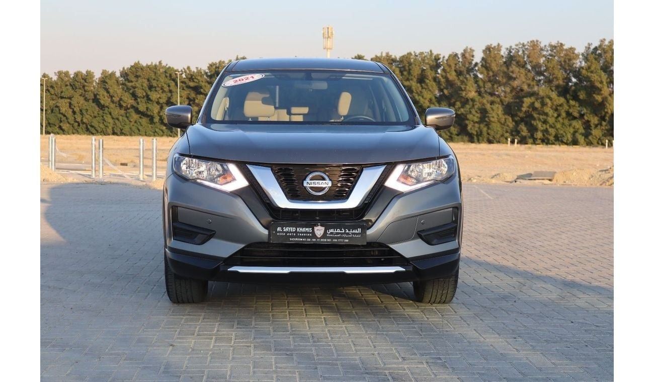 نيسان إكس تريل S 2.5L (169 HP) FWD (5 Seater)