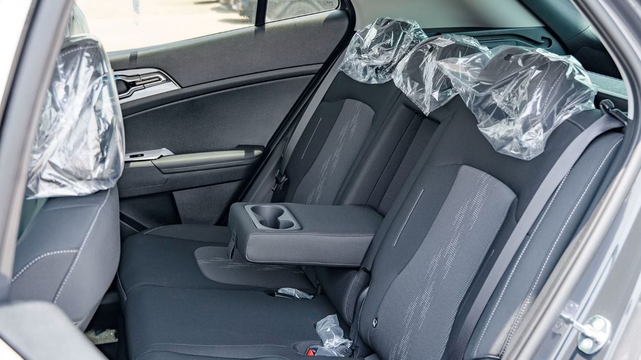 كيا سبورتيج 2025 Kia Sportage Full option 1.6L Petrol AT (Export price)