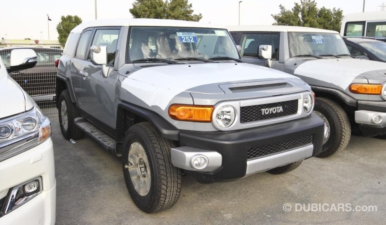 Toyota FJ Cruiser 2018 full options