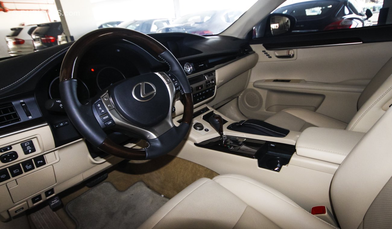 Lexus ES350