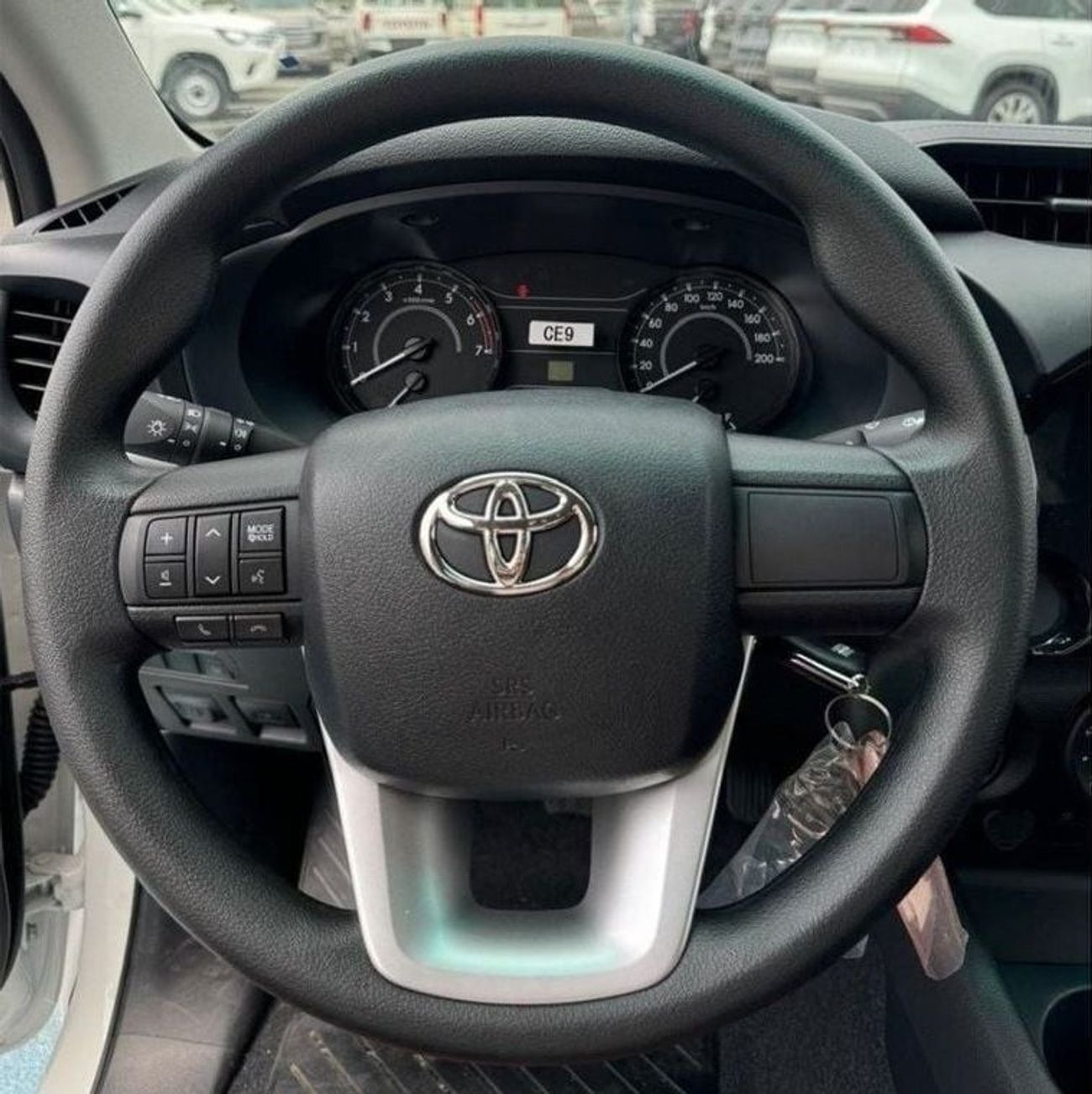 Toyota Hilux Toyota Hilux Basic 2.7 L Petrol 2024 Brand NEW!!! 4 WD