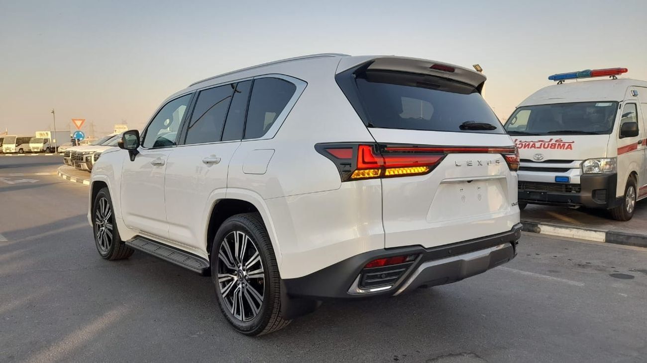 Lexus LX 600 RHD Signature 3.5L