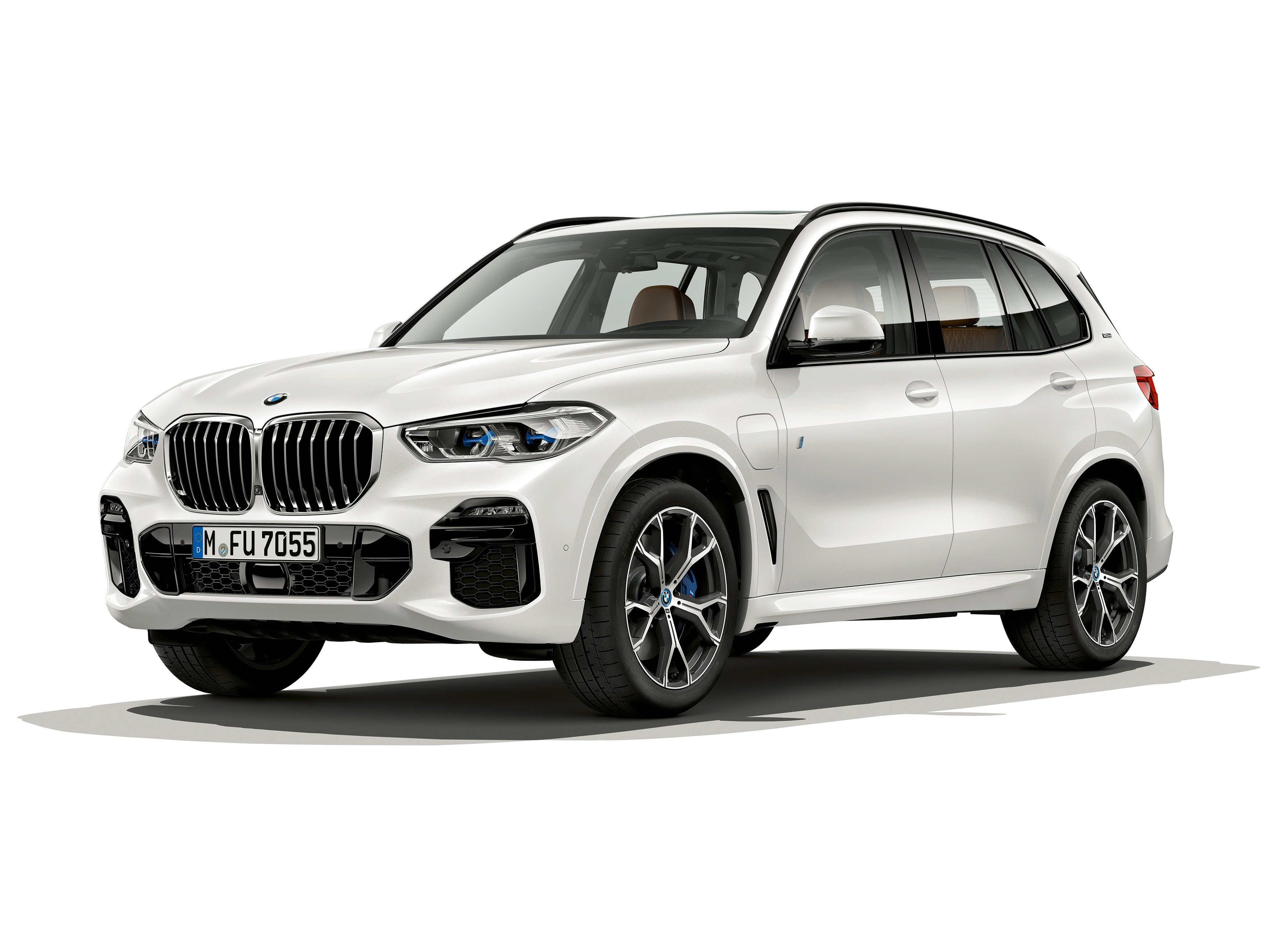 BMW X5M cover - Front Left Angled