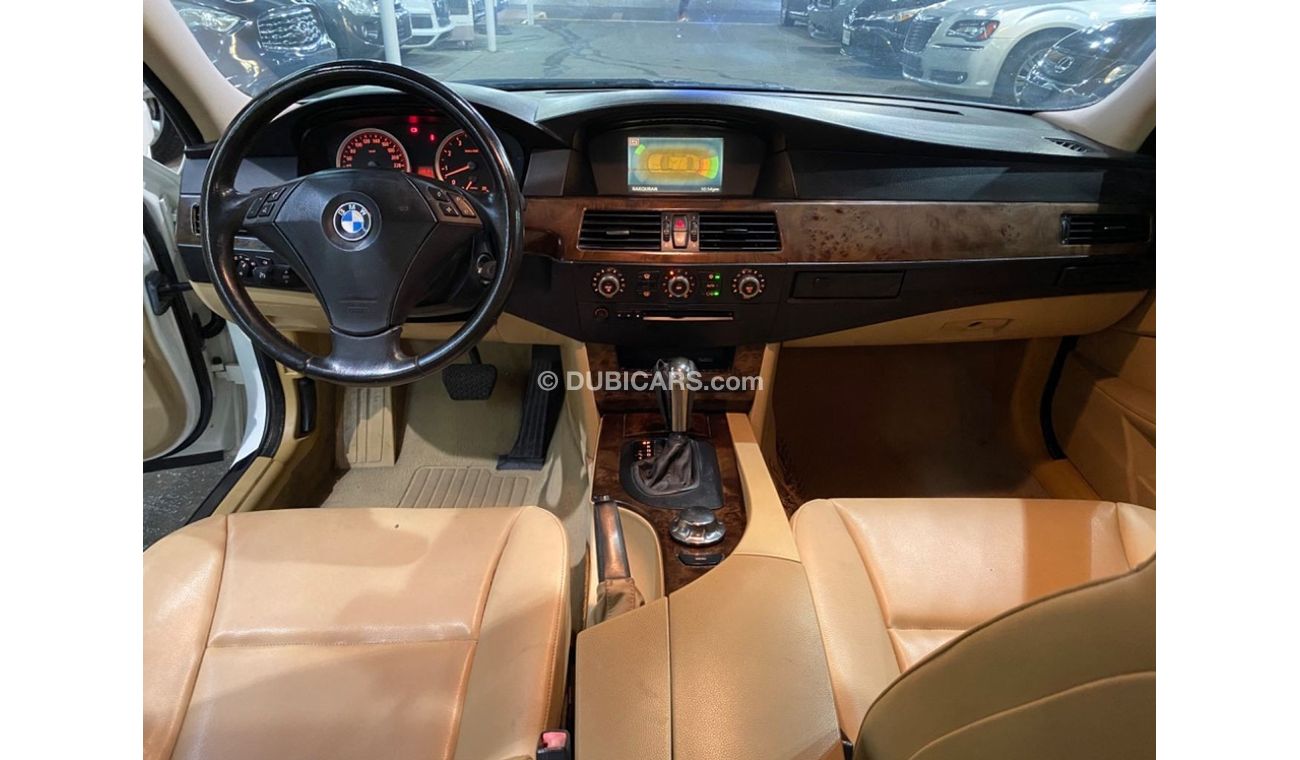 بي أم دبليو 525 BMW 525i , GCC, full option, low mileage, in excellent condition