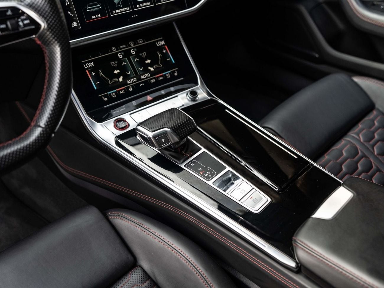 Audi RS6 STANDARD Audi RS6 2021 GCC specs