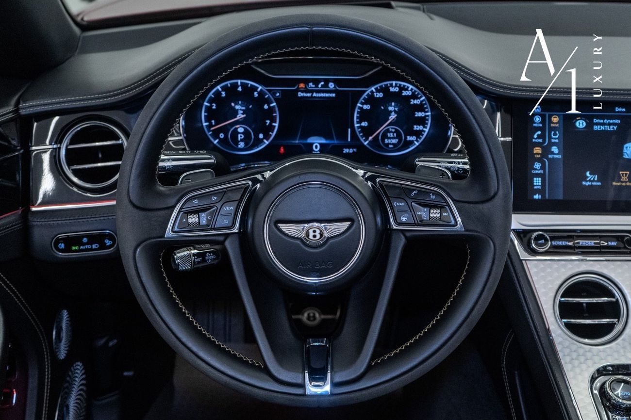 بنتلي كونتيننتال جي تي سي 2020 Bentley Continental GTC Mulliner 1 of 100, Carbon Body Kit, GCC Specs, With Warranty