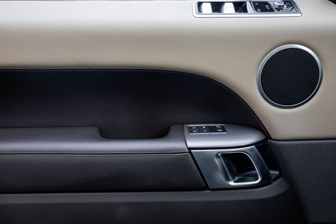 لاند روفر رينج روفر سبورت 2,938 P.M  | 0% Downpayment | Range Rover Sport HSE | Full History!