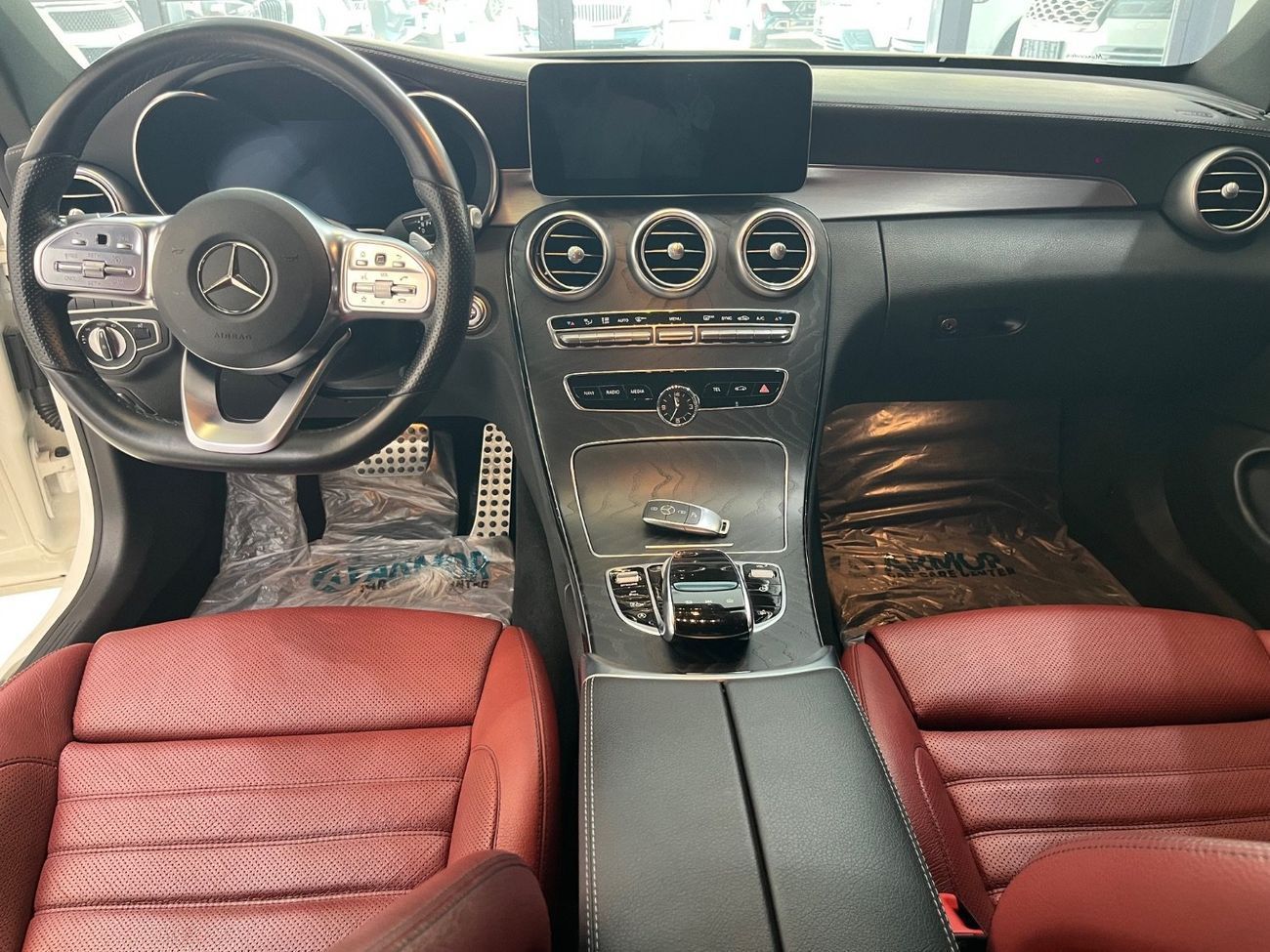 مرسيدس بنز C 200 Premium 2.0L