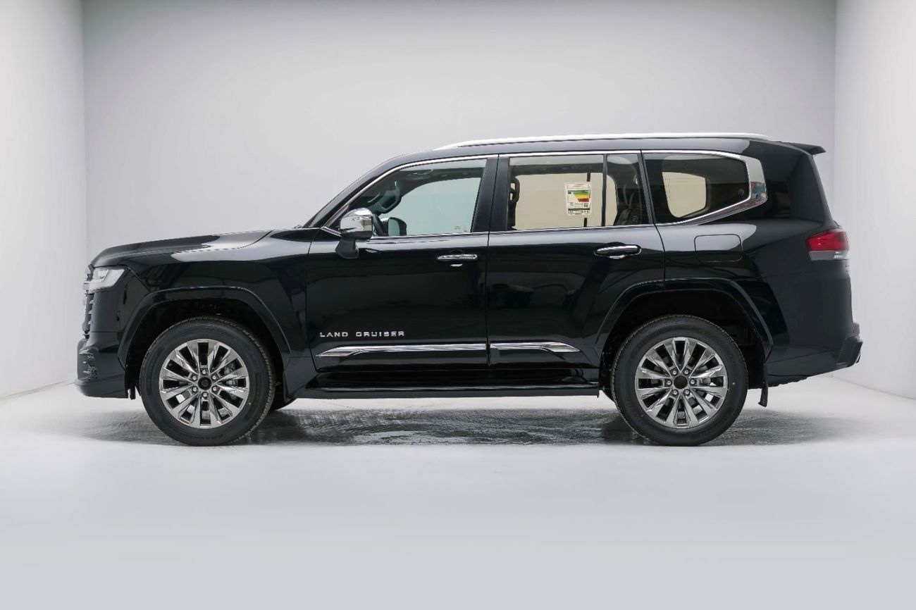 تويوتا لاند كروزر VXR 3.3L - Attitude Black Inside Black & Dark Red | Export Only