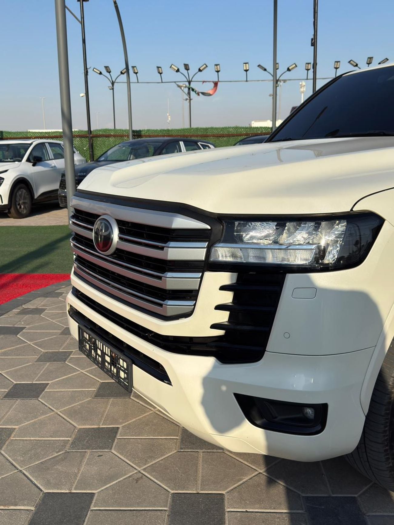 تويوتا لاند كروزر VXR 3.5L