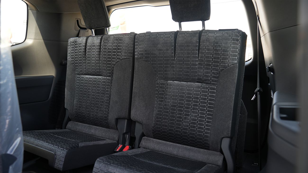 Toyota Land Cruiser GXR