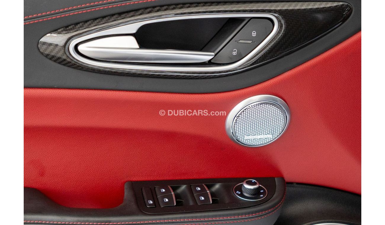 Alfa Romeo Giulia 2018 Alfa Romeo Giulia Quadrifoglio / Full Service History