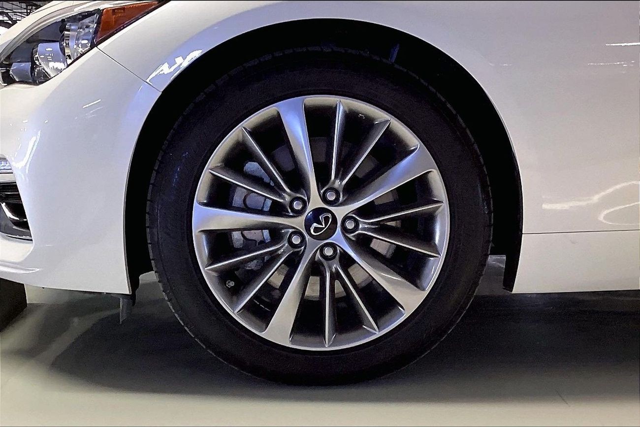 Infiniti Q50 Premium / Luxe | National Day Celebration | Guaranteed Warranty | 0 Down Payment