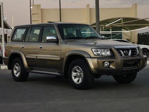 Nissan Patrol Super Safari Nissan patrol Super Safari 2003 GCC Specefecation Very Clean Inside And Out Side Without Accedent