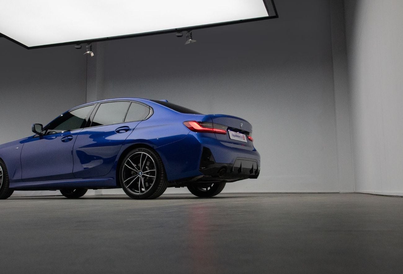 BMW 330i M SPORT