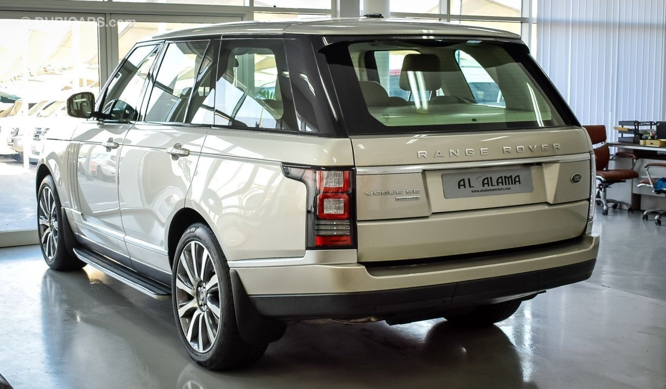 Land Rover Range Rover Vogue HSE With Vogue SE Supercharged badge