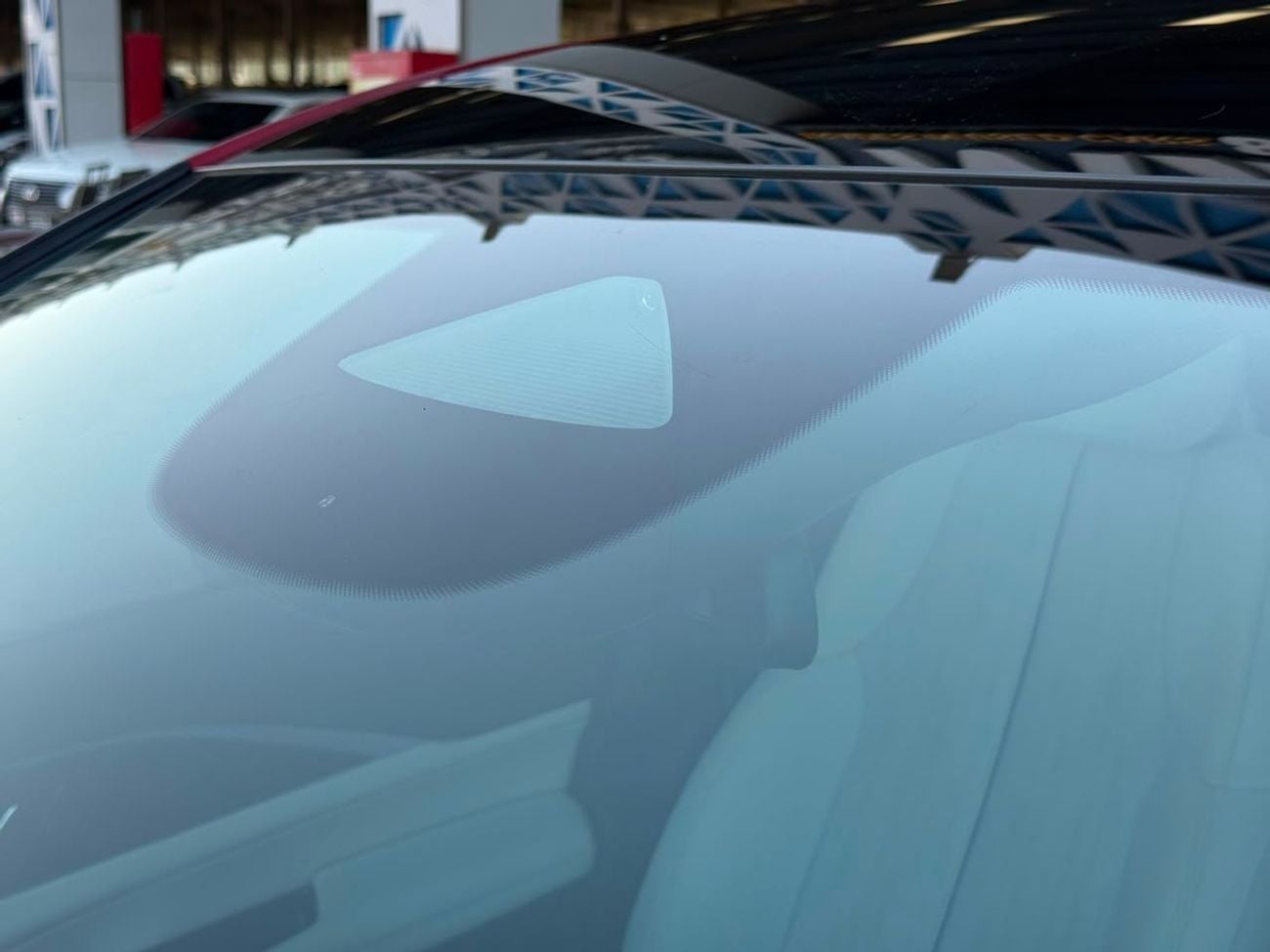 Cadillac Lyriq LAUNCH EDITION FULLY ELECTRIC / LAXURY CAR / BIG SCREEN / PREMIUM SOUND SYSTEM / 360 CAMERA / COOLING AND HEATING S