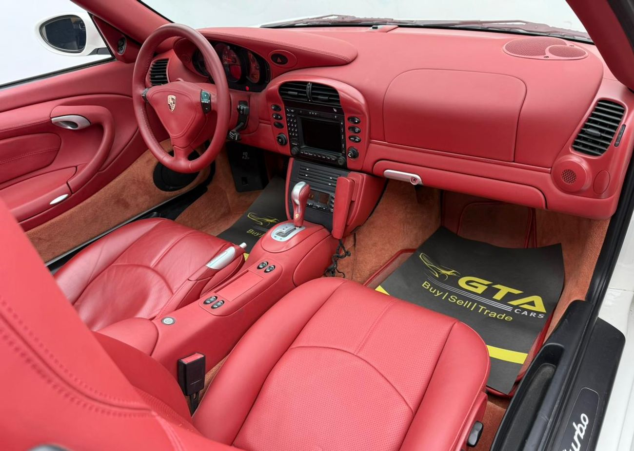 بورش 911 2004 Porsche 911 Turbo Cabriolet ,Service History ,Excellent Condition ,GCC