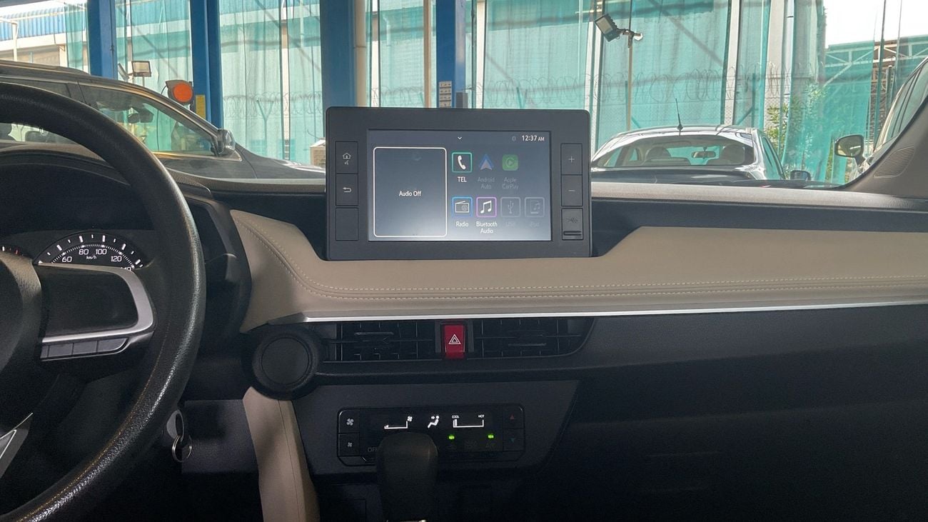 تويوتا يارس 1.5 VVT-I E CVT | شامل الضمان | 0 ﺪﻔﻋﺓ ﺃﻮﻟﻯ