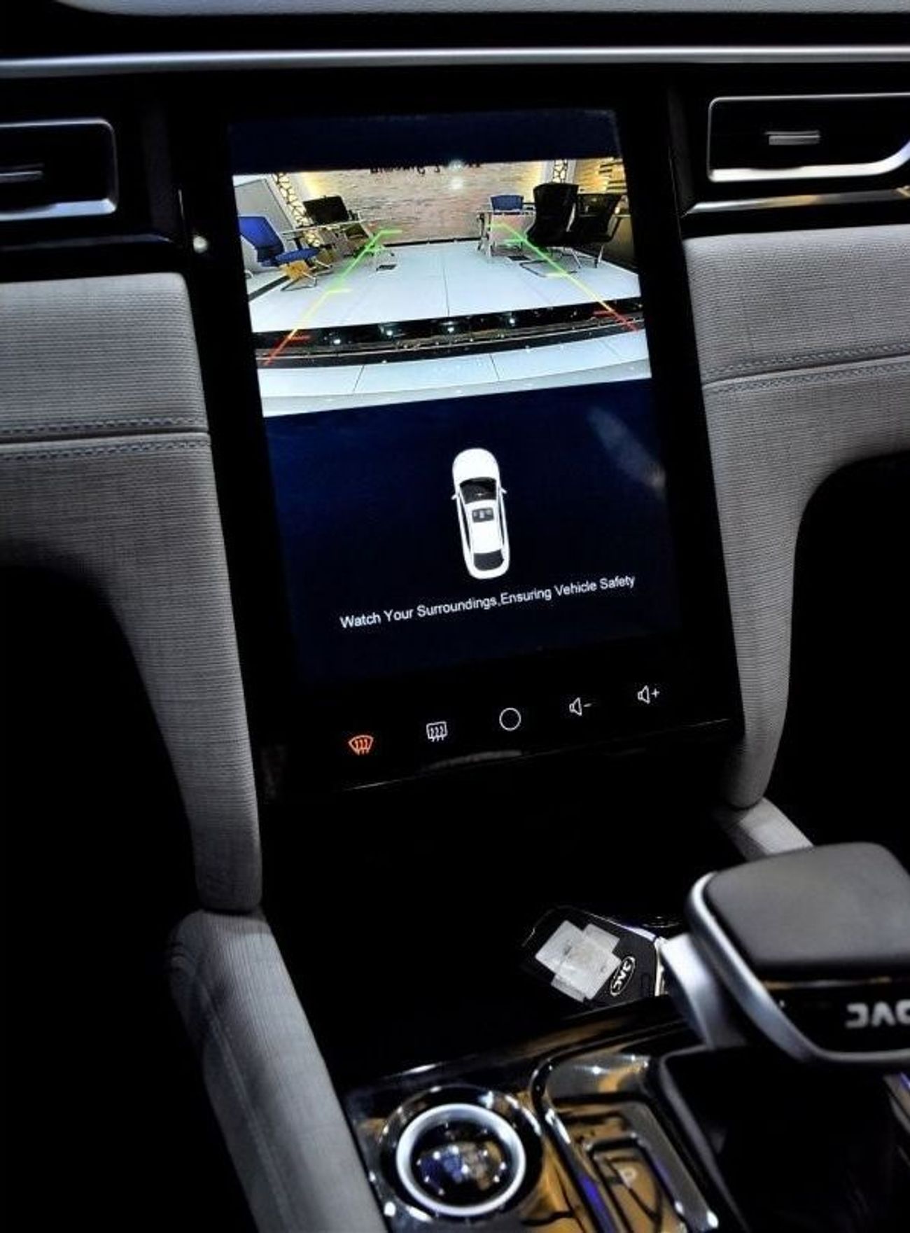 JAC J7 EXCELLENT DEAL for our JAC J7 ( 2022 Model ) in White Color GCC Specs