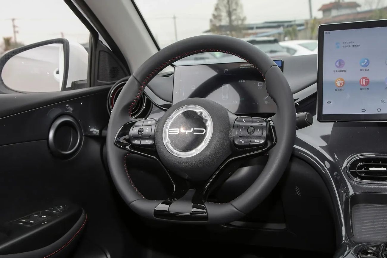 بي واي دي e2 BYD E2 LUXUARY 2025 MODEL